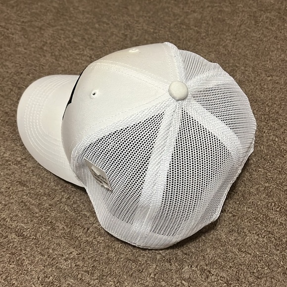 Tractor Supply logo. Made by Outdoor Cap of Vietnam. 💗💗 - Picture 3 of 9